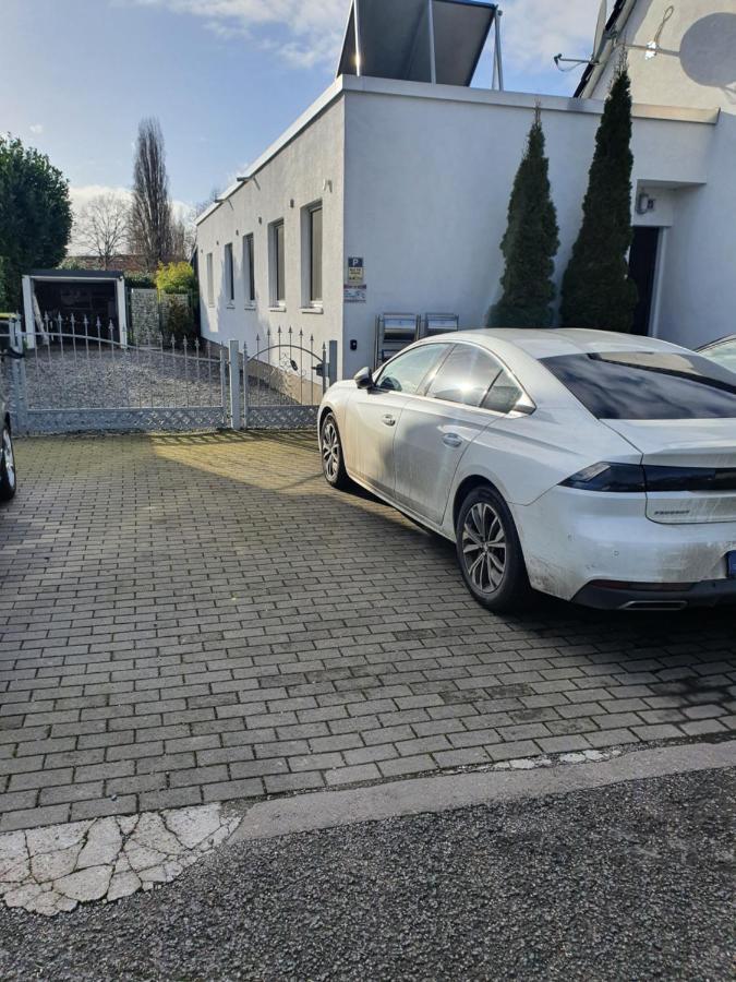 Zwei Schicke Apartments Mit Parkplatz Colonia Exterior foto